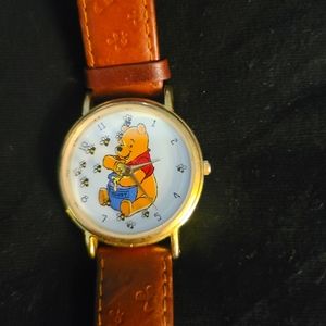 Winnie the pooh watch made for the Disney store